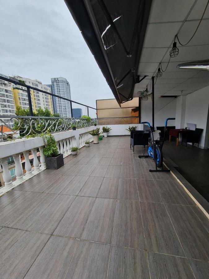 Khách sạn New Milano & 3*